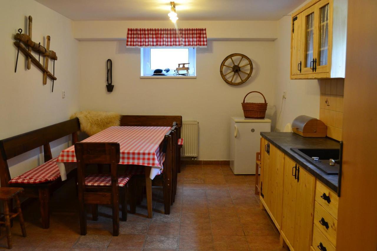 681 Villa *
